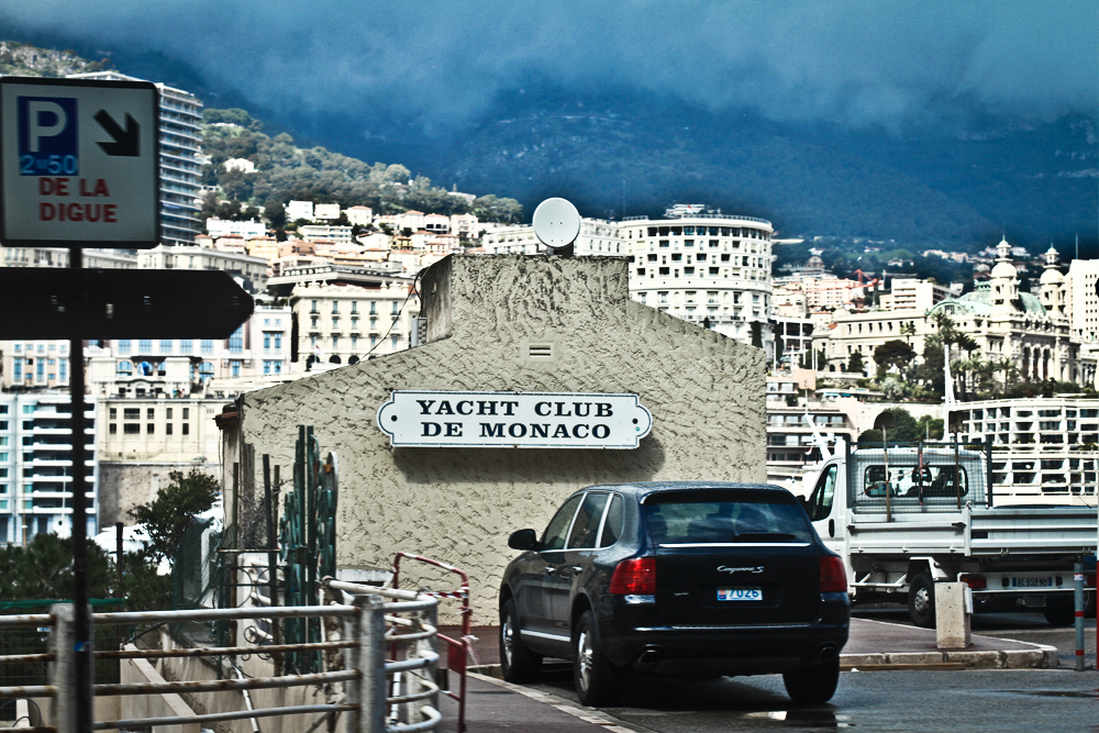 Monaco Yacht club 