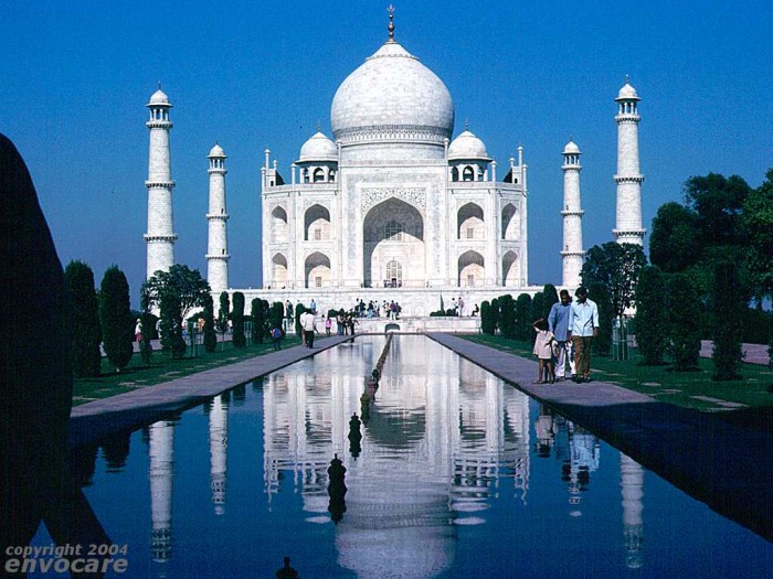 Taj Mahal, Agra, India. Copyright encovare